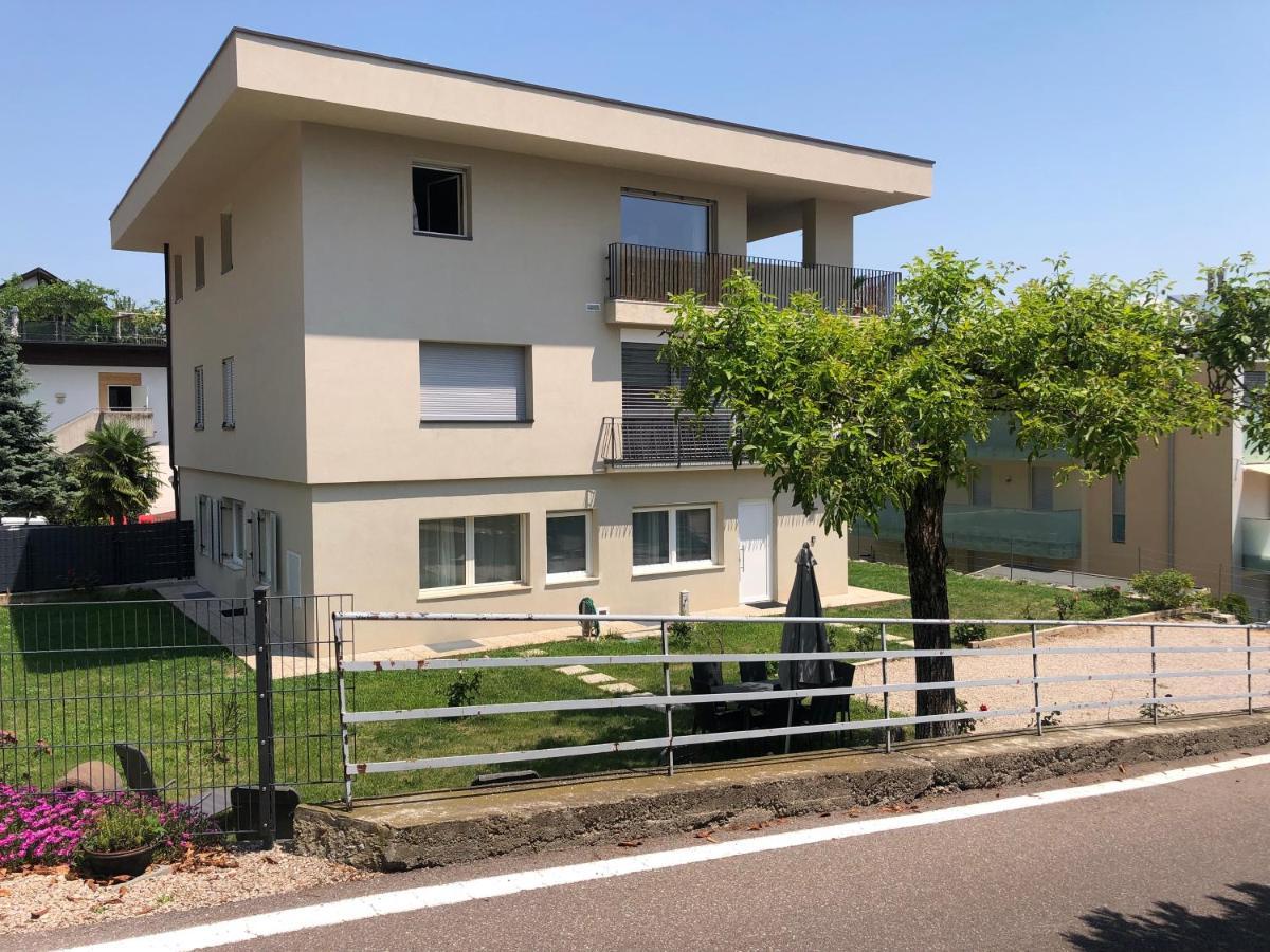 Rebecca Appartements 卡尔达罗 外观 照片